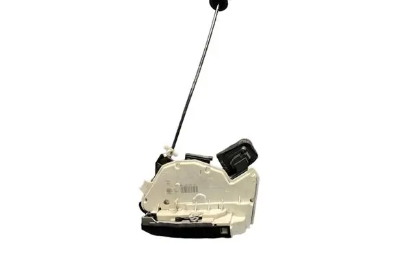Seat Toledo IV (NH) Rear door lock 5E0839015
