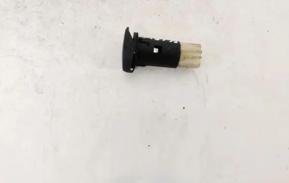 Renault Laguna II Cigarette lighter 
