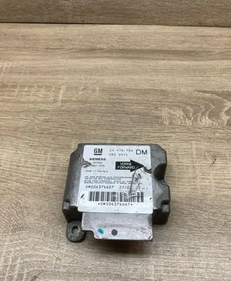 Opel Zafira A Airbag control unit/module 24416704 5WK42978