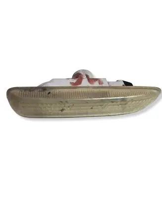BMW 3 E46 Front fender indicator light 2228592 221071