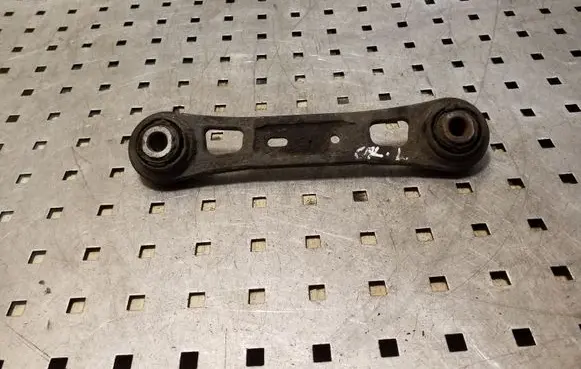 Volvo XC60 Rear control arm