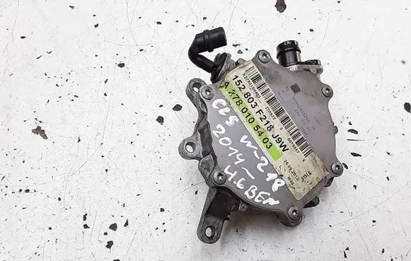Mercedes-Benz CLS C218 AMG Vacuum pump A2762300065 A2780105403 152803F218