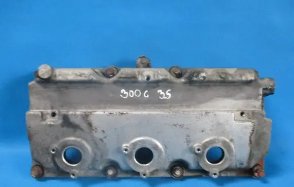 Chrysler 300C Rocker cam cover 
