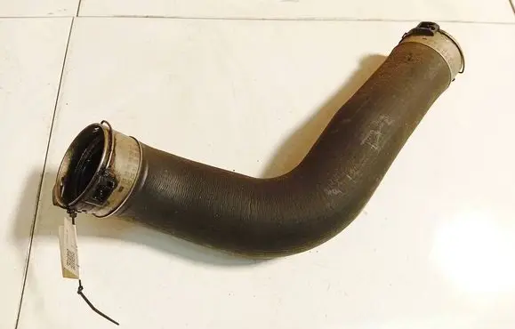BMW 5 F10 F11 Intercooler hose/pipe 781061502 11279412