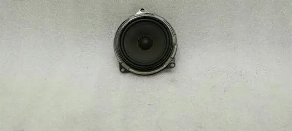 BMW 1 E81 E87 Front door speaker 9143232