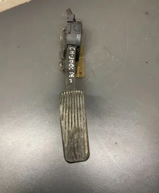 Chrysler 300 - 300C Accelerator throttle pedal 93339800