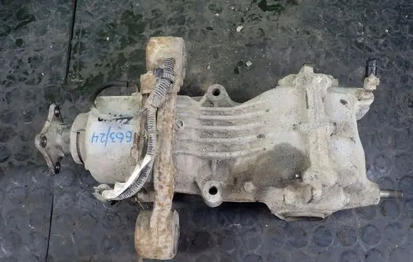 Nissan X-Trail T30 Rear differential