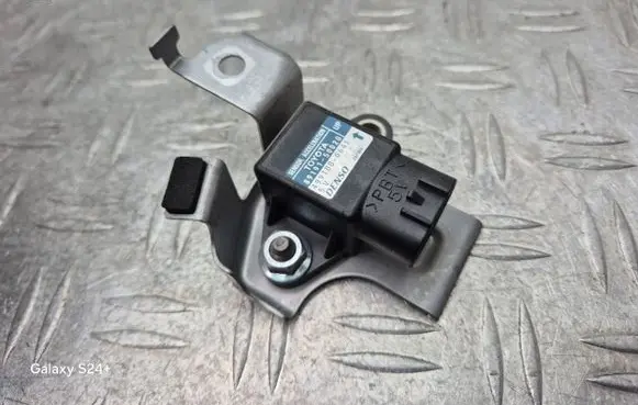 Lexus GS 300 350 430 450H Acceleration sensor 8919150020