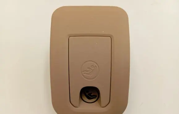Porsche Macan (95B) ISOFIX cover 95B887233