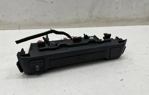 Passenger airbag on/off switch