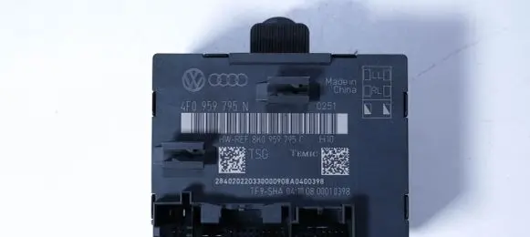 Audi A6 S6 C6 4F Door control unit/module 4F0959795N
