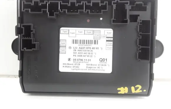 Mercedes-Benz S W221 Door control unit/module A2218704895 A0038209426 A2214423932