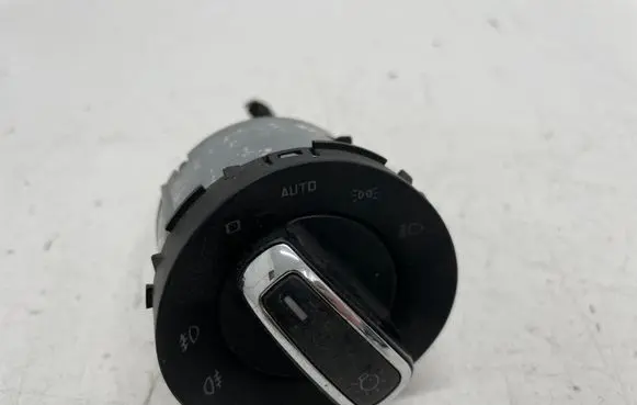 Skoda Superb B6 (3T) Light switch 3T0941431B