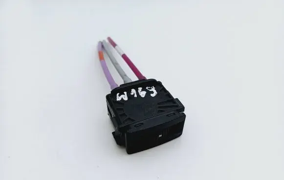 Mercedes-Benz A W169 Headlight level height control switch 