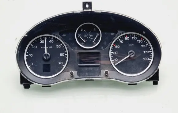 Citroen Berlingo Speedometer (instrument cluster) 555001310104 9673999380