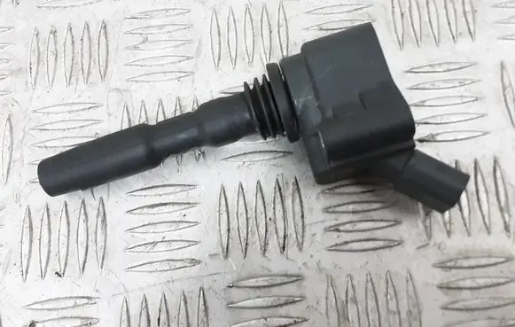 Audi Q3 8U High voltage ignition coil 04E905110E