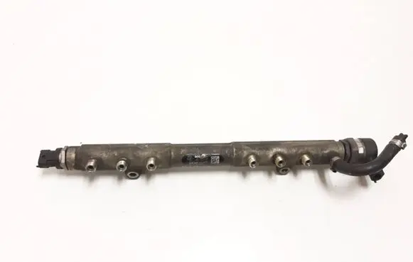Volvo XC90 Fuel main line pipe 30757146 30750409 0445215023
