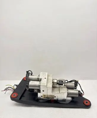 BMW X5M F85 Active stabilizer control/valve assembly 6794578 VB679457802 11155049H