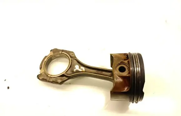 BMW 7 F01 F02 F03 F04 Piston with connecting rod 784323704