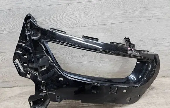 Citroen C4 II Picasso Front bumper mounting bracket 99890656