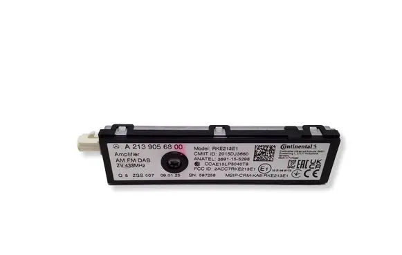 Mercedes-Benz EQB Aerial antenna amplifier A2139056800