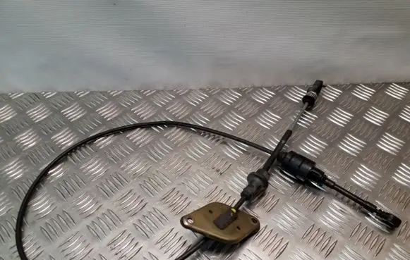 Gear shift cable linkage