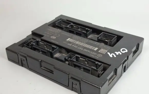 Audi A8 S8 D4 4H Comfort/convenience module 4H0907064BR 5DK01056532