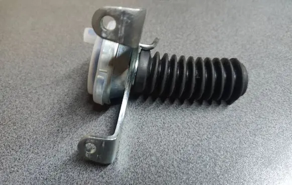 Mitsubishi Pajero Differential lock switch MB620790