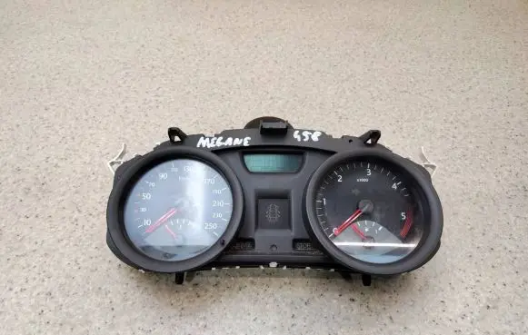 Renault Megane II Speedometer (instrument cluster) 8200399693 8200399693A