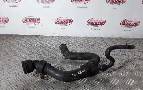 Audi A6 S6 C5 4B Engine coolant pipe/hose
