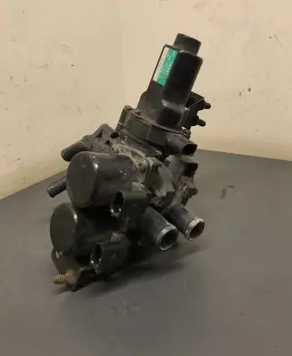 Audi A8 S8 D3 4E Coolant heater control valve 1137200071