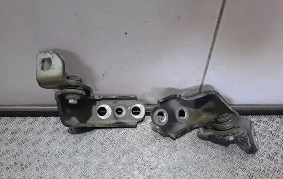 Ford Mondeo MK V Front door hinge set 