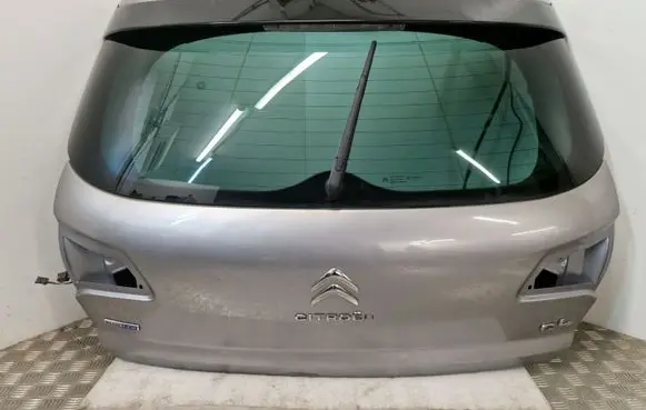Tailgate/trunk/boot lid