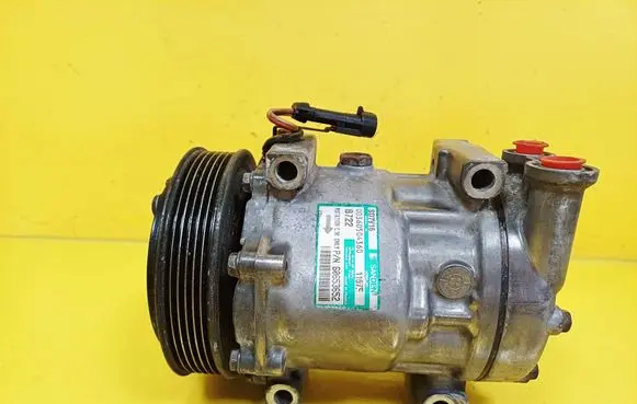 Fiat Stilo Air conditioning (A/C) compressor (pump) 60653652 SD7V16