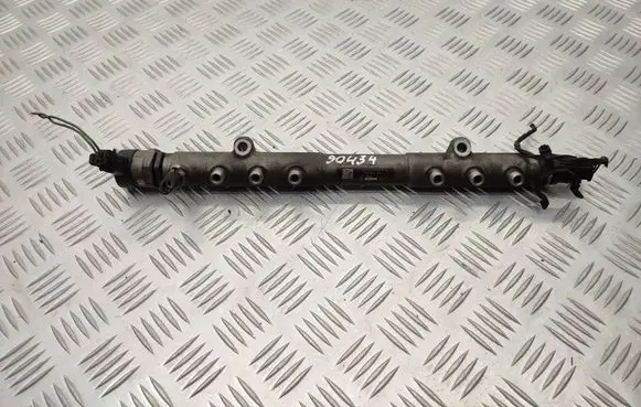 Volvo XC70 Fuel main line pipe 0445215023 0281002707 0281002712