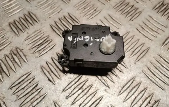 Opel Insignia A Intake manifold valve actuator/motor 52428455