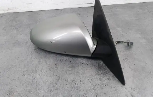 Nissan Primera Front door electric wing mirror 96301BA420