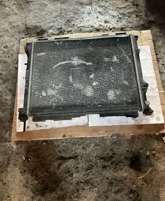Chrysler 300 - 300C Radiator set 11151139AA 1007367AA