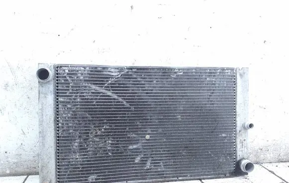 BMW 5 E60 E61 Coolant radiator 7792832 17117792832