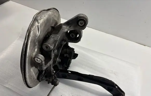 Volvo S90, V90 Rear wheel hub 31387217