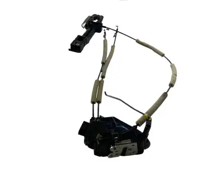 Nissan Rogue Front door lock 805014BA0B A084184