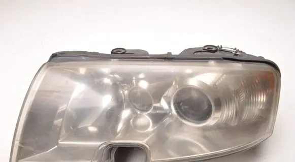 Skoda Superb B5 (3U) Headlight/headlamp 