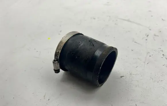 Toyota Land Cruiser (J120) Air intake hose/pipe