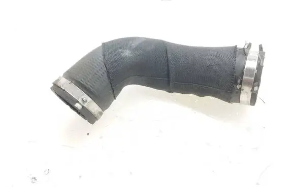 Audi Q5 SQ5 Intercooler hose/pipe 8R0145737L