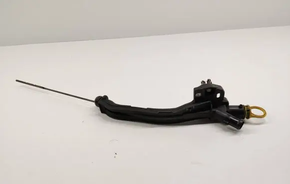 Nissan NV400 Oil level dip stick 