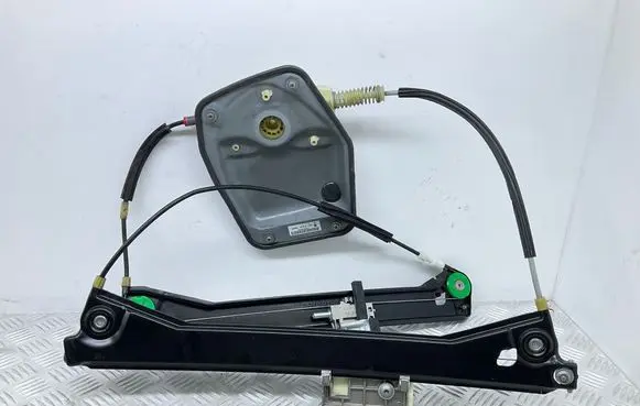 Volkswagen Eos Front door electric window regulator 1Q2837402AE