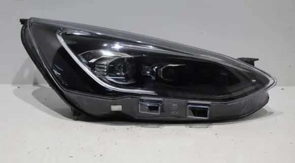 Ford Focus Headlight/headlamp JX7B13E06