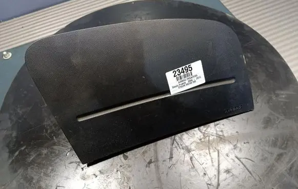 Skoda Praktik (5J8) Passenger airbag