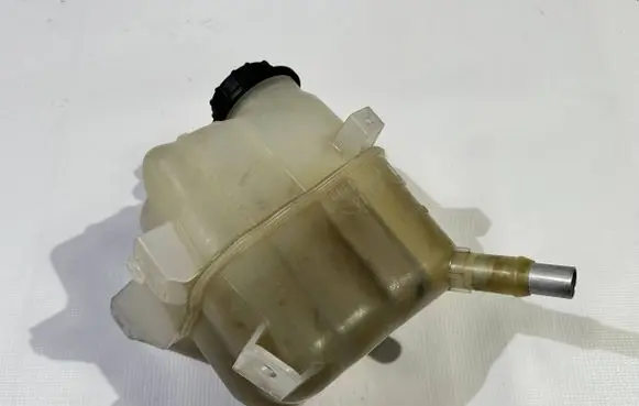 Ford Flex Coolant expansion tank/reservoir CA83-8A080-AA