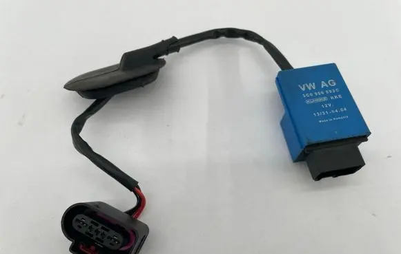 Audi TT TTS Mk2 Fuel injection pump control unit/module 3C0906093C